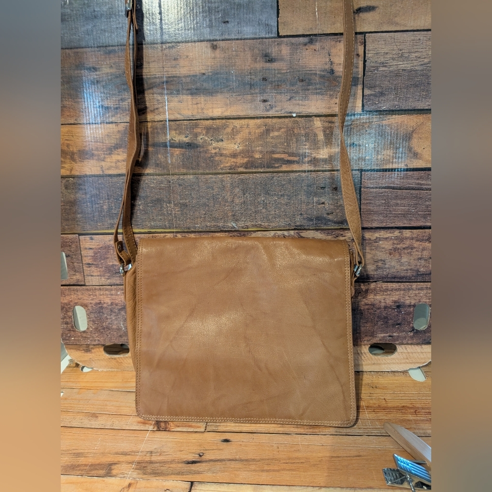 Leather Satchel Purse‎ Bag Lots Of Pockets. BOHO
